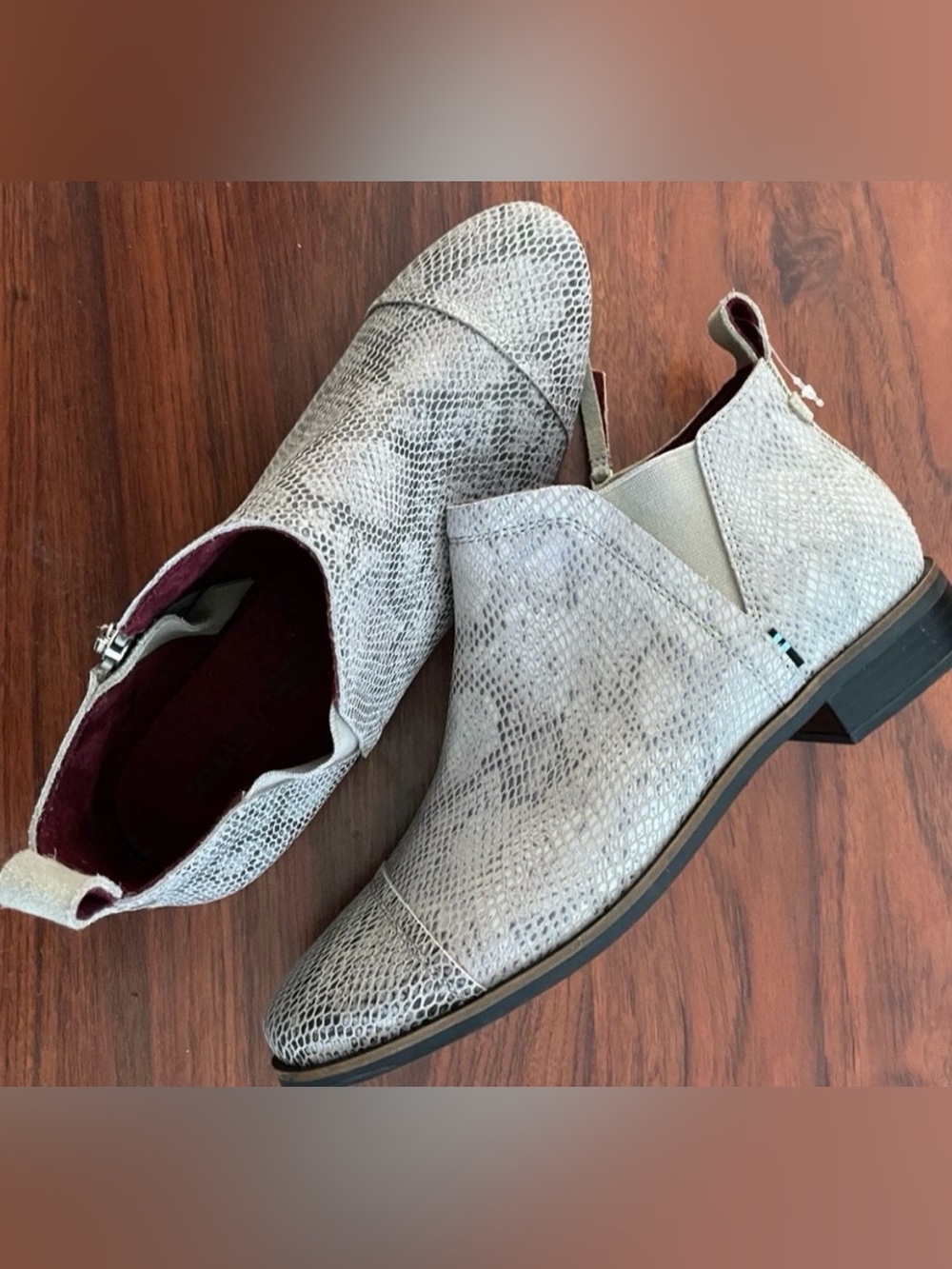 Toms Gray Leather Snake Skin Print Reese Ankle Booties